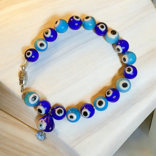 The Vintage Hand blown Glass Evil Eye Bracelet