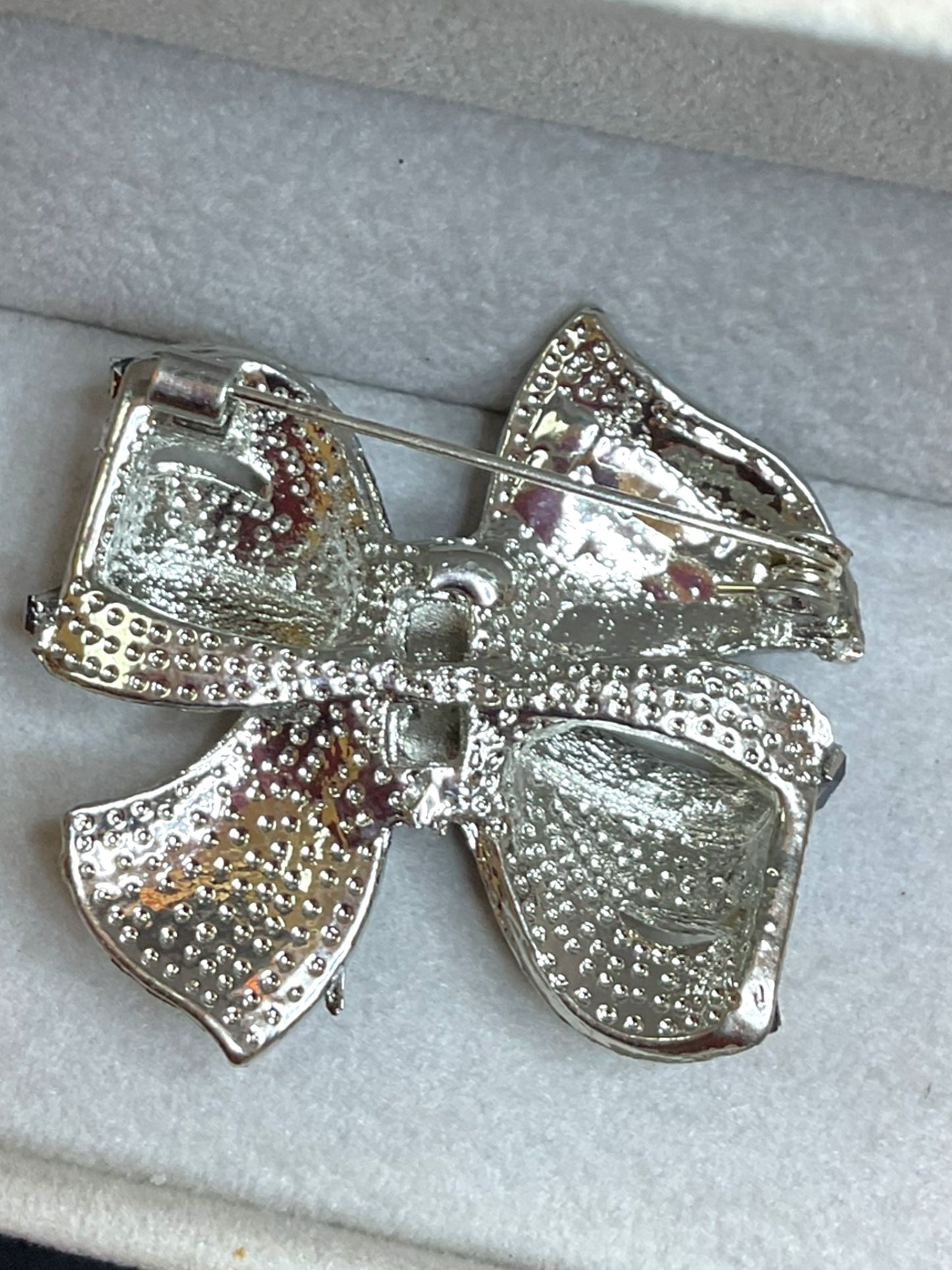 Vintage Rhinestone Bow Brooch