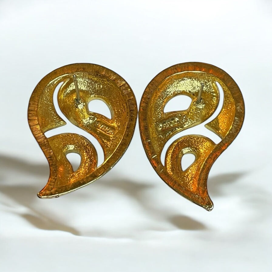 Vintage 1980s Enamel Red White Blue Avon Gold Tone Stud Earrings